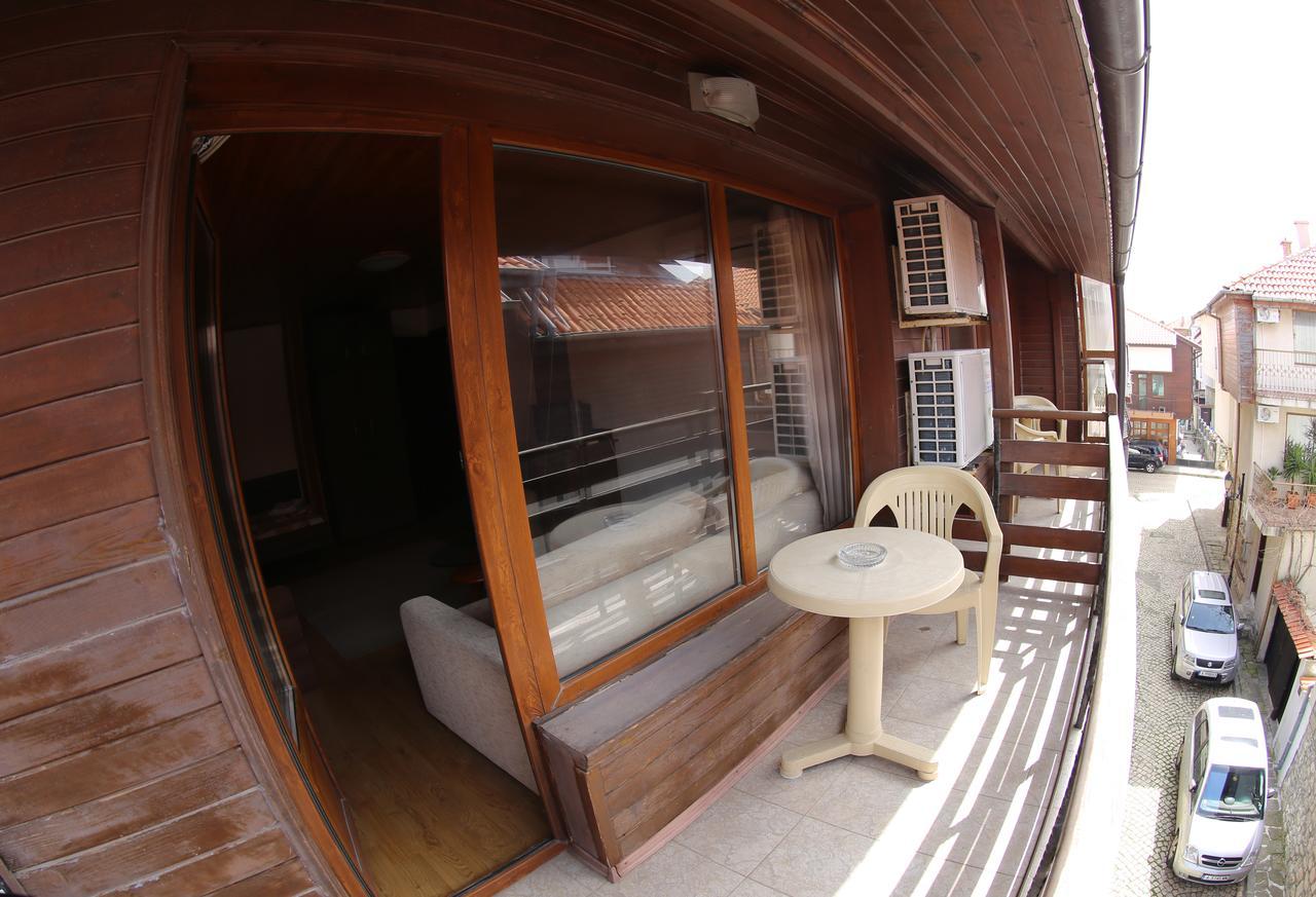 Aurora Guest House Nesebar Exteriör bild